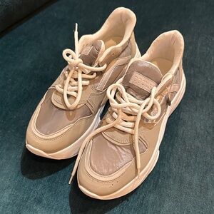 Docksteps Chunky Beige Sneakers || Sporty and Stylish Comfort